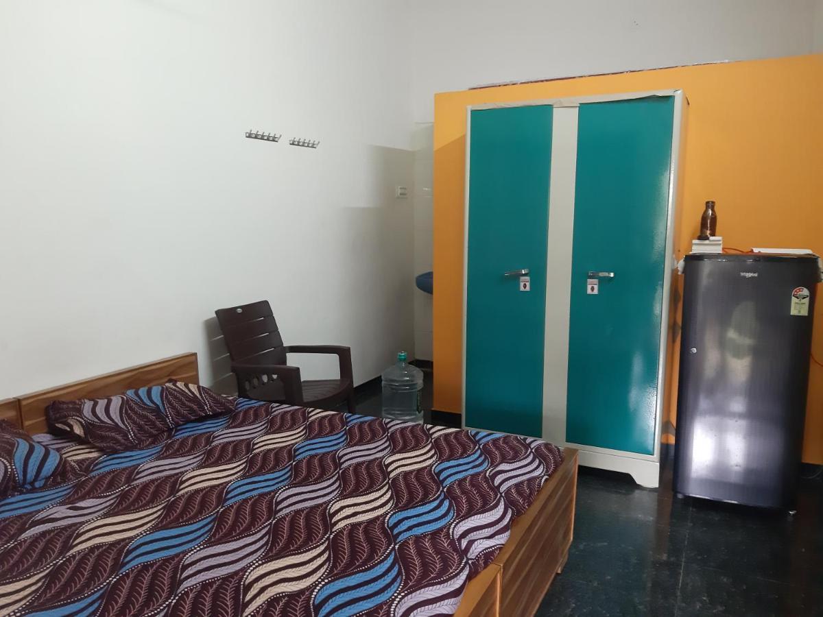 Agsara Home Stay Coimbatore Eksteriør billede